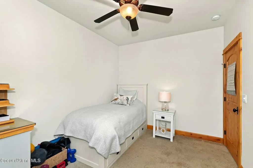 4303 Burns Court Sandpoint ID 83864