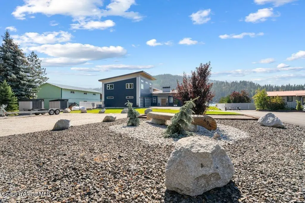 494 Snug Harbor Road Sandpoint ID 83864