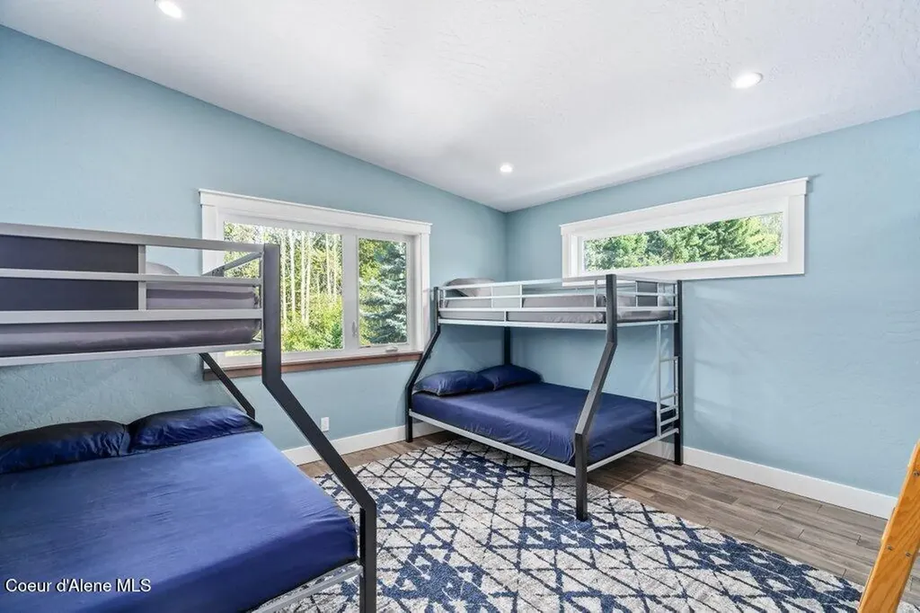 494 Snug Harbor Road Sandpoint ID 83864