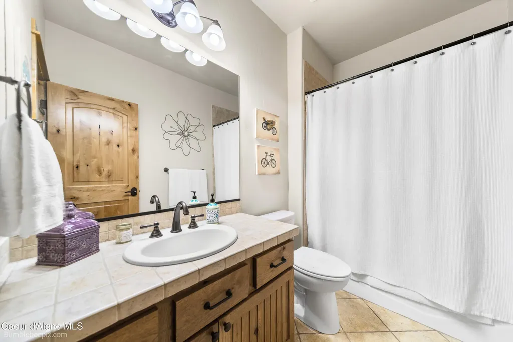 11423 N Green Tree Court Hayden ID 83835