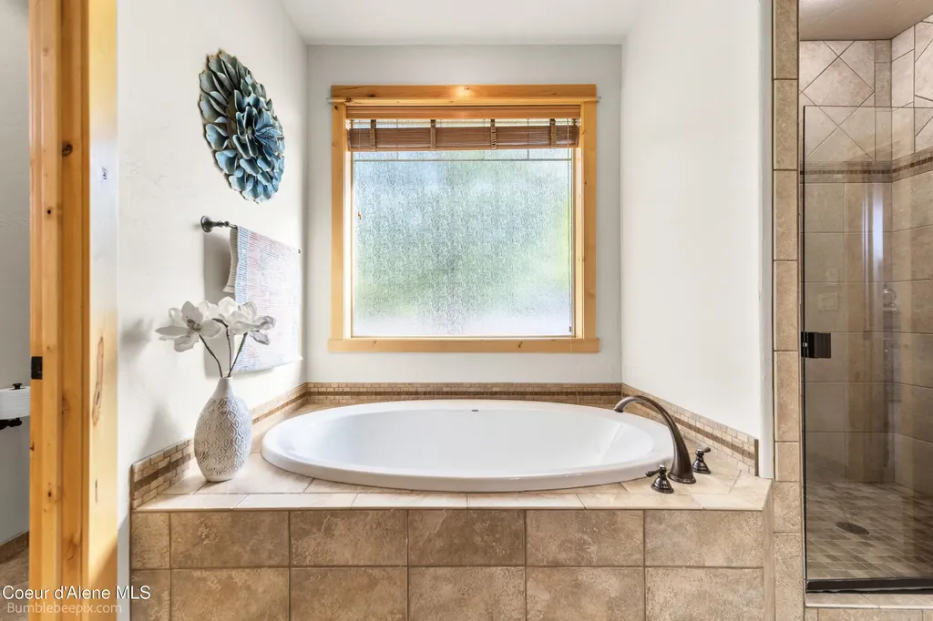 11423 N Green Tree Court Hayden ID 83835