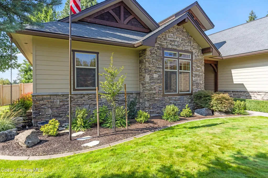 11423 N Green Tree Court Hayden ID 83835