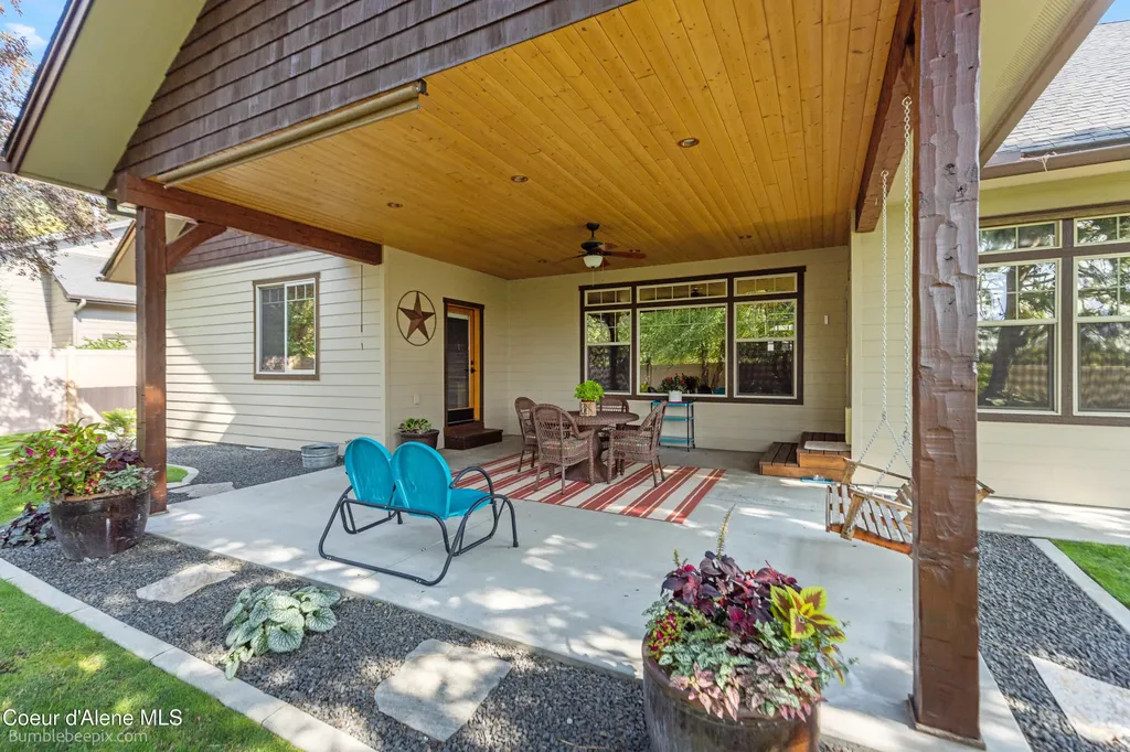 11423 N Green Tree Court Hayden ID 83835