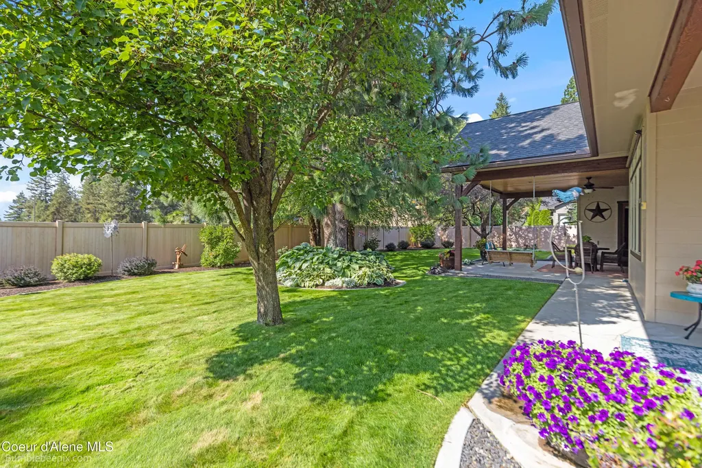 11423 N Green Tree Court Hayden ID 83835
