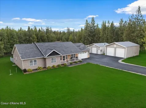 9537 E Parks Road Athol ID 83801