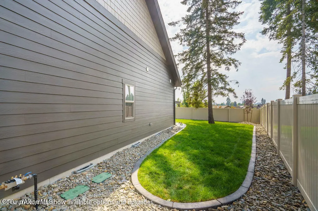 1080 E Sleeping Deer Avenue Hayden ID 83835