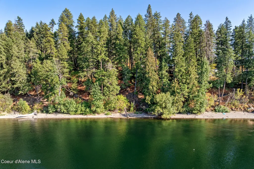 N Osprey Road Spirit Lake ID 83869