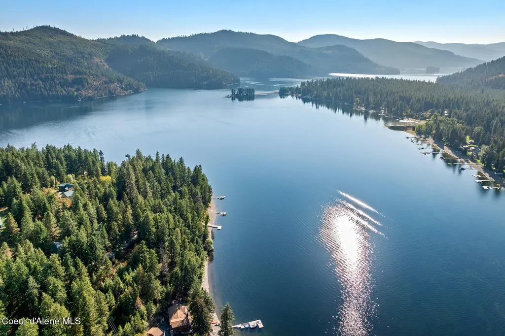 N Osprey Road Spirit Lake ID 83869