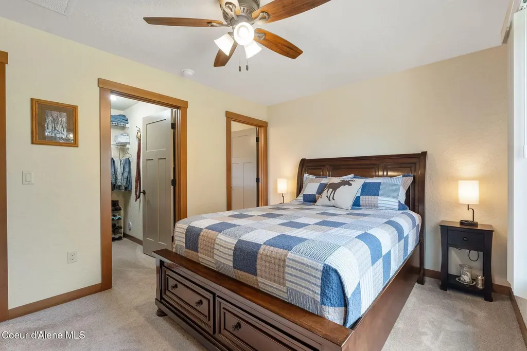 310 Seven Sisters Drive Kootenai ID 83840