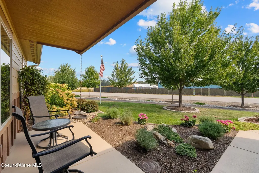 310 Seven Sisters Drive Kootenai ID 83840