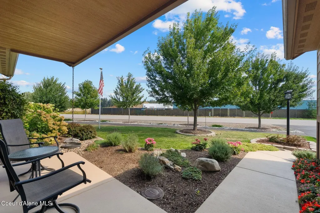 310 Seven Sisters Drive Kootenai ID 83840