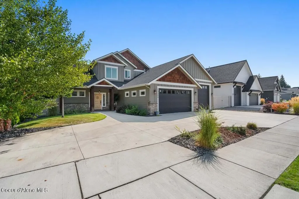 11388 N Armonia Way Hayden ID 83835