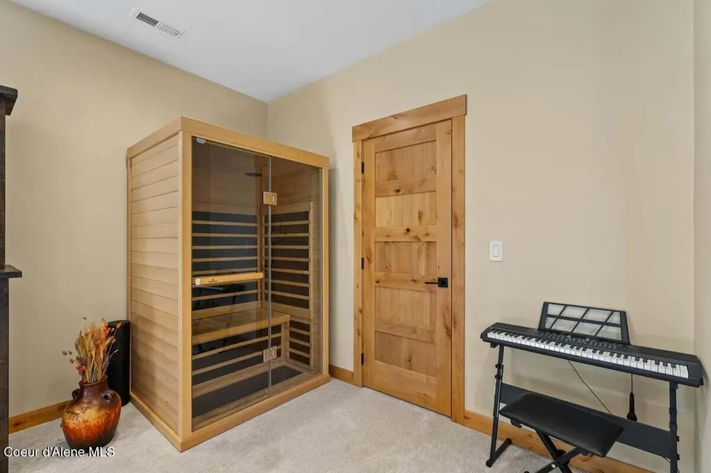 11388 N Armonia Way Hayden ID 83835