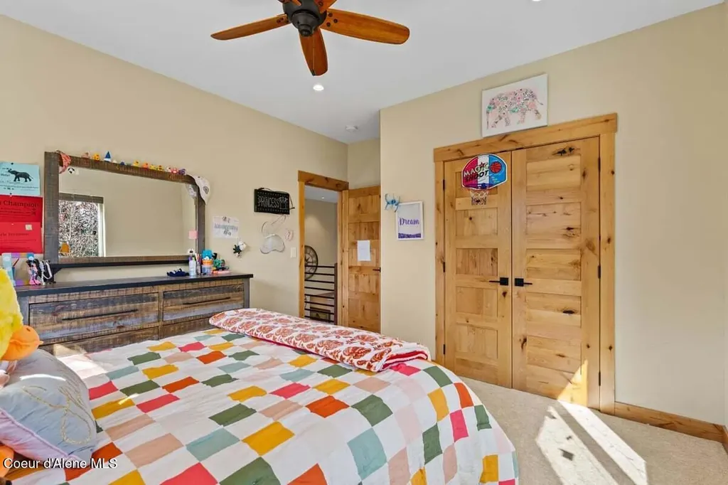 11388 N Armonia Way Hayden ID 83835