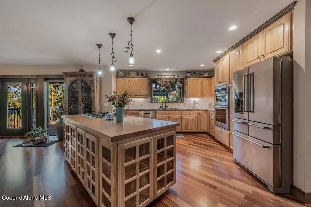 14996 W Pauline Trail Rathdrum ID 83858