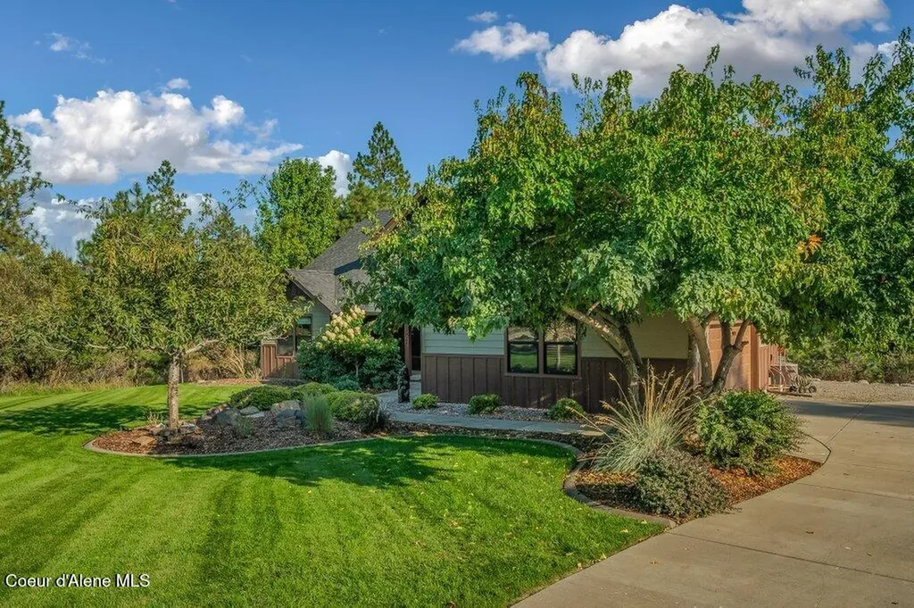 14996 W Pauline Trail Rathdrum ID 83858