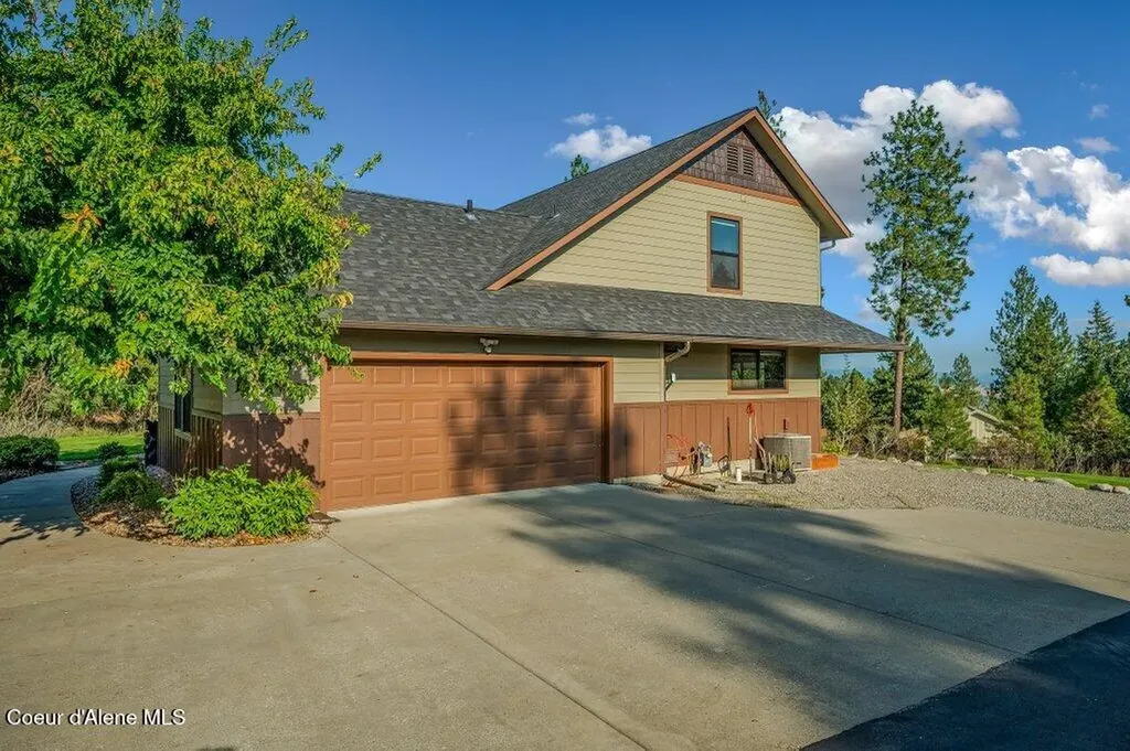 14996 W Pauline Trail Rathdrum ID 83858
