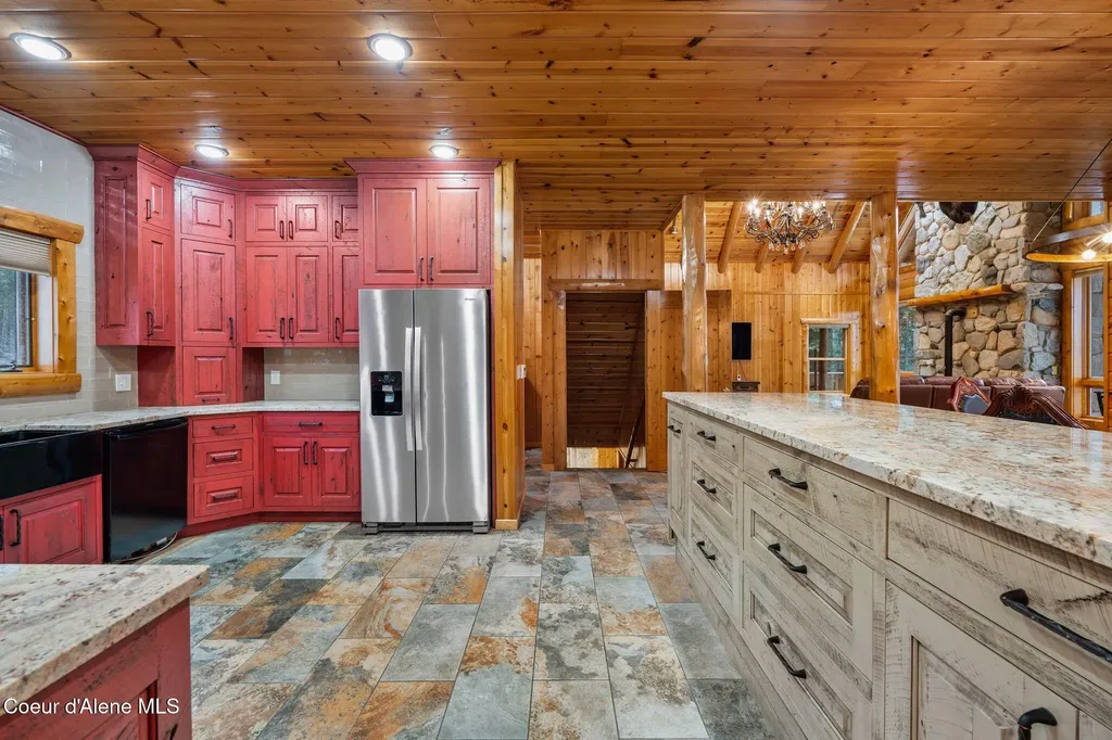58250 Highway 200 Clark Fork ID 83811