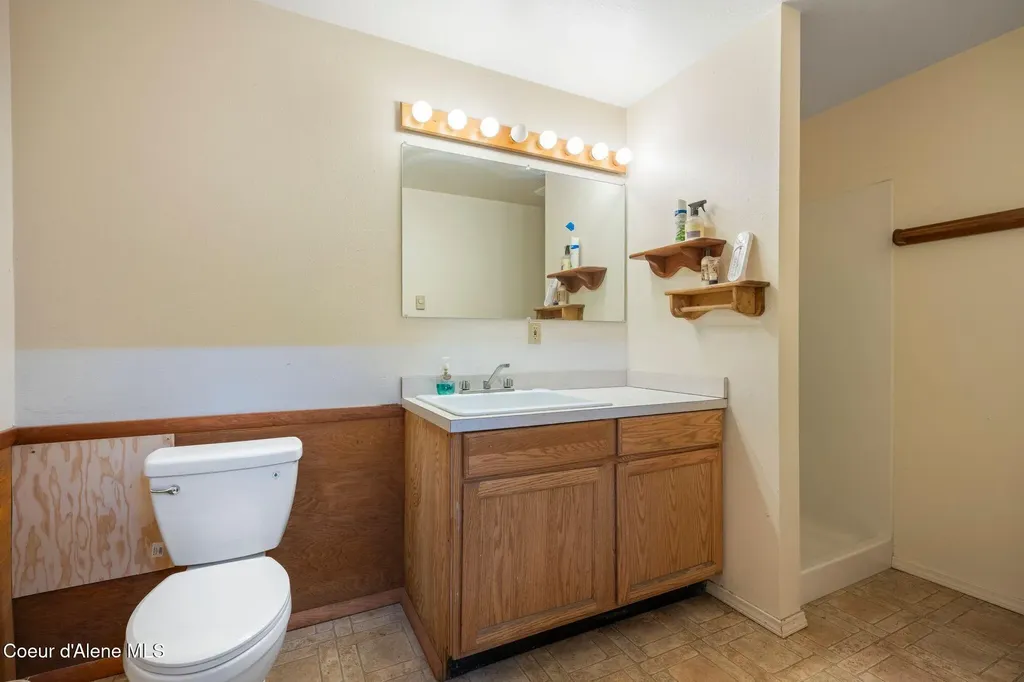 58250 Highway 200 Clark Fork ID 83811