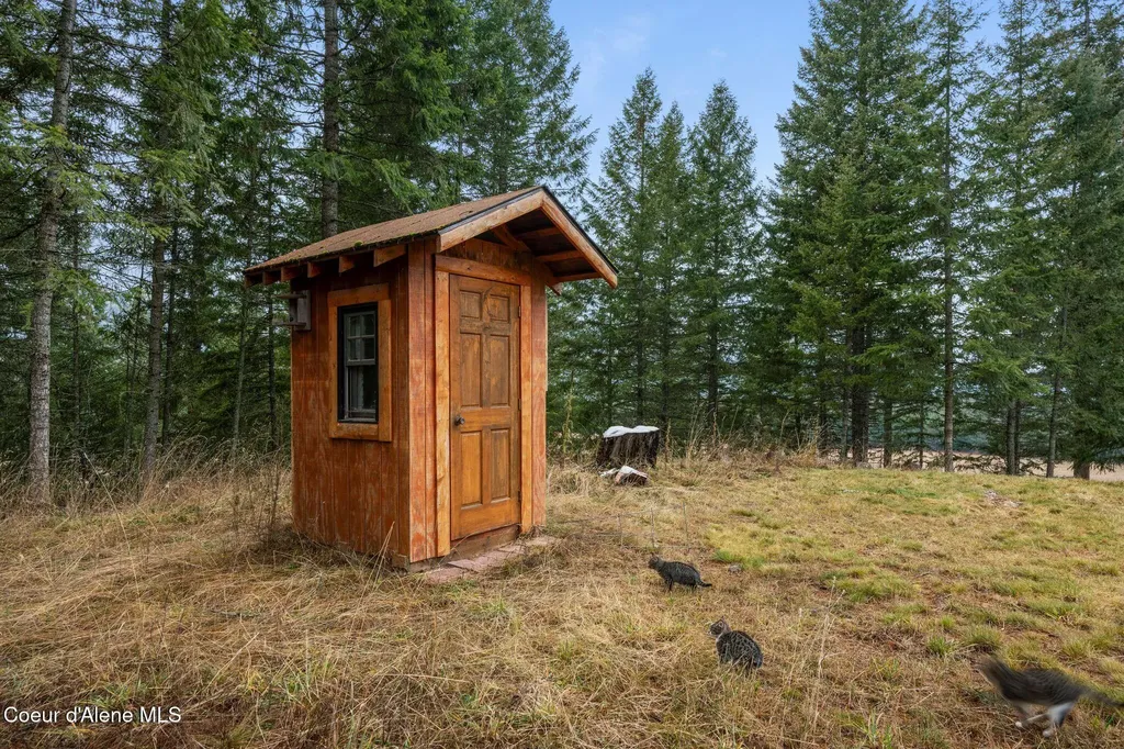 58250 Highway 200 Clark Fork ID 83811