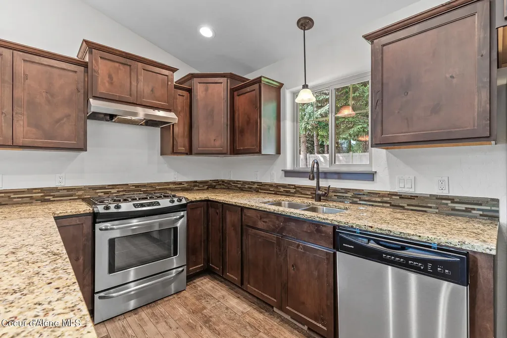 5471 W Corkys Court Spirit Lake ID 83869