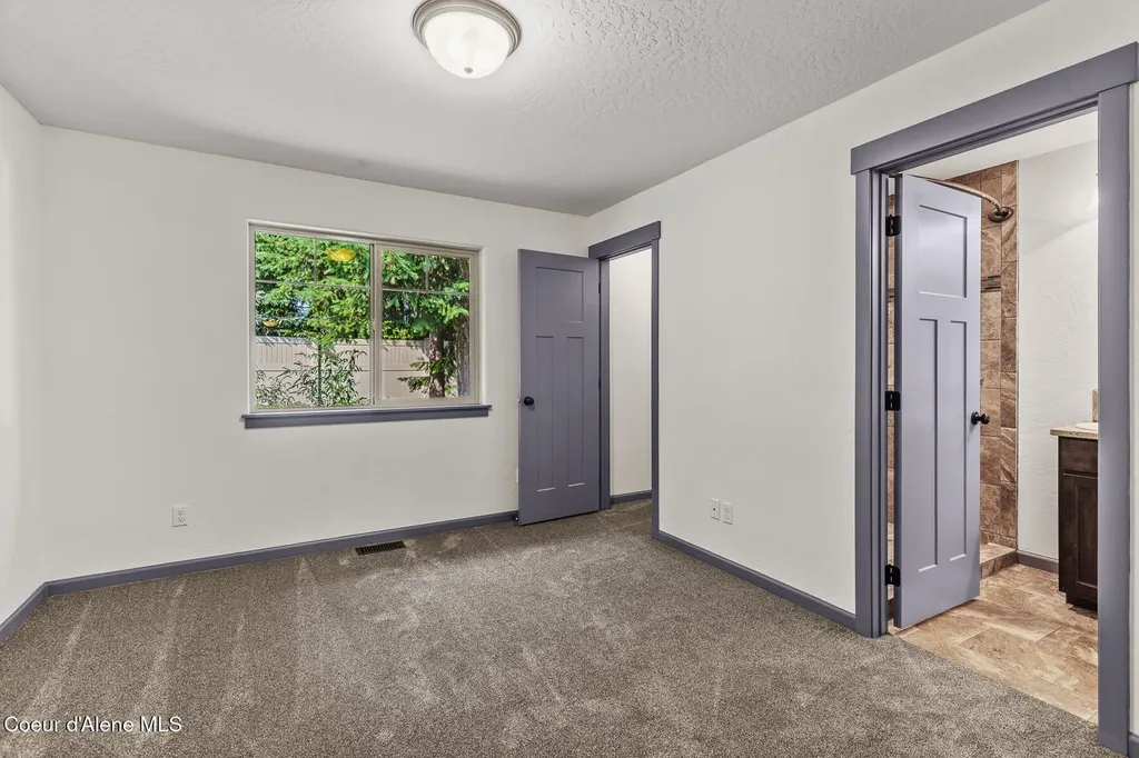5471 W Corkys Court Spirit Lake ID 83869