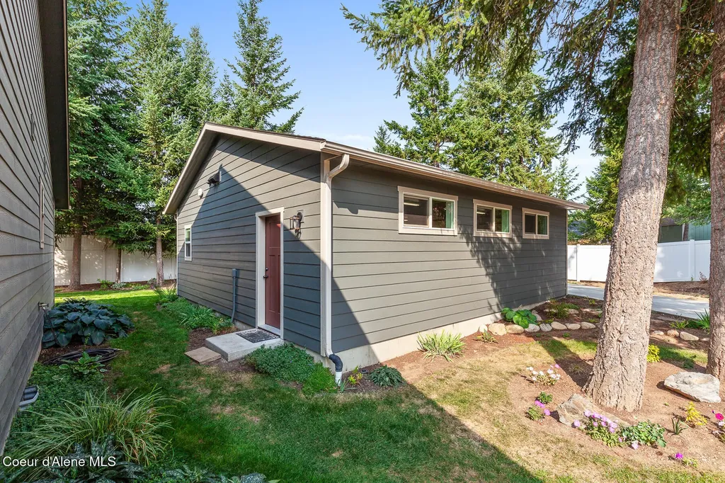 5471 W Corkys Court Spirit Lake ID 83869