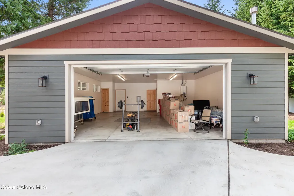 5471 W Corkys Court Spirit Lake ID 83869
