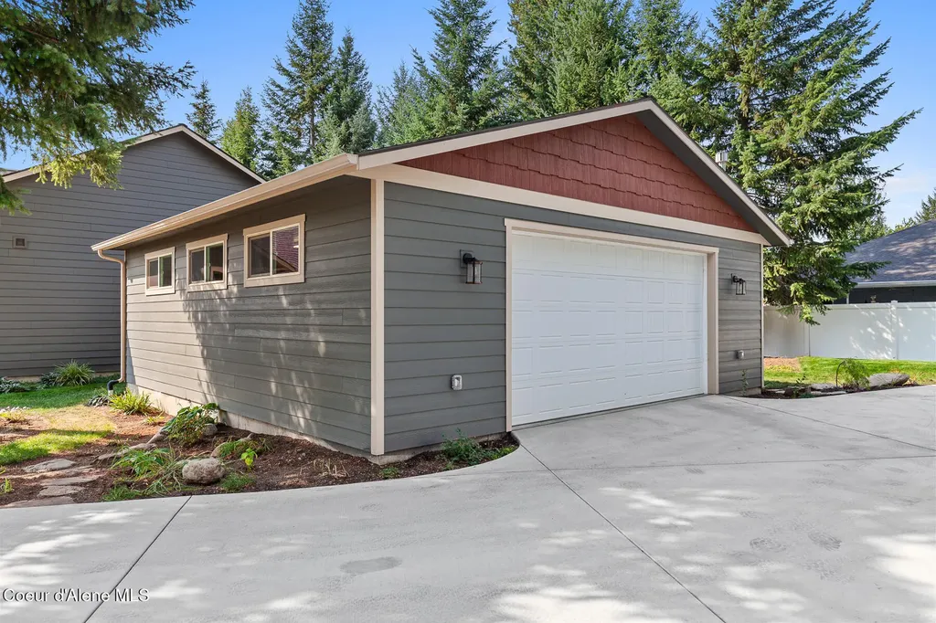 5471 W Corkys Court Spirit Lake ID 83869