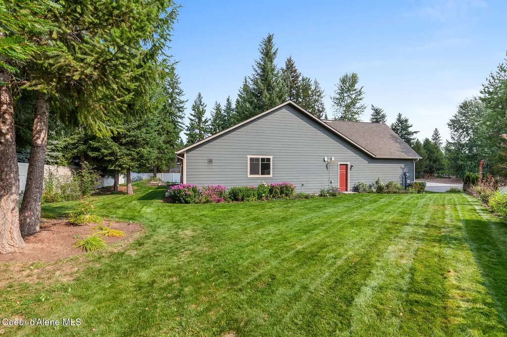 5471 W Corkys Court Spirit Lake ID 83869
