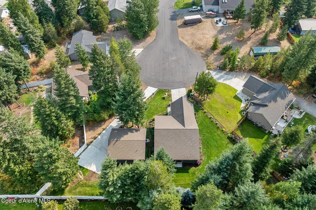 5471 W Corkys Court Spirit Lake ID 83869