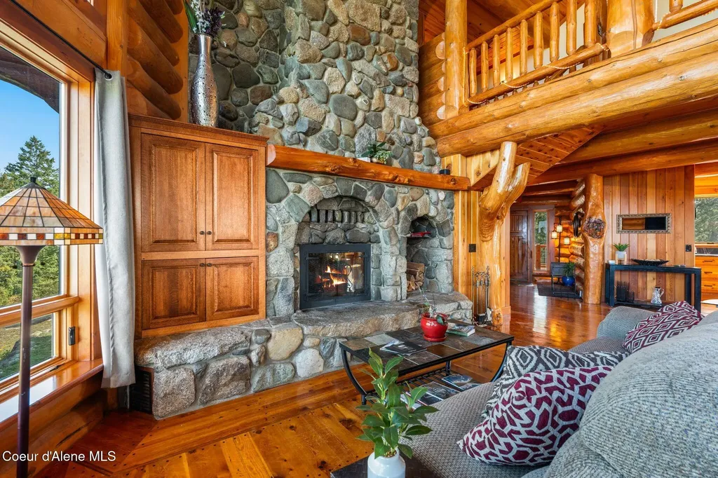 1758 Giles Connection Road Bonners Ferry ID 83805