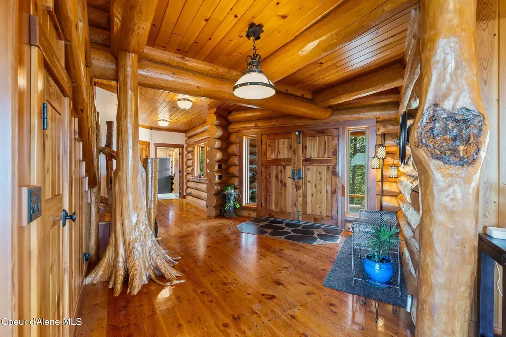 1758 Giles Connection Road Bonners Ferry ID 83805