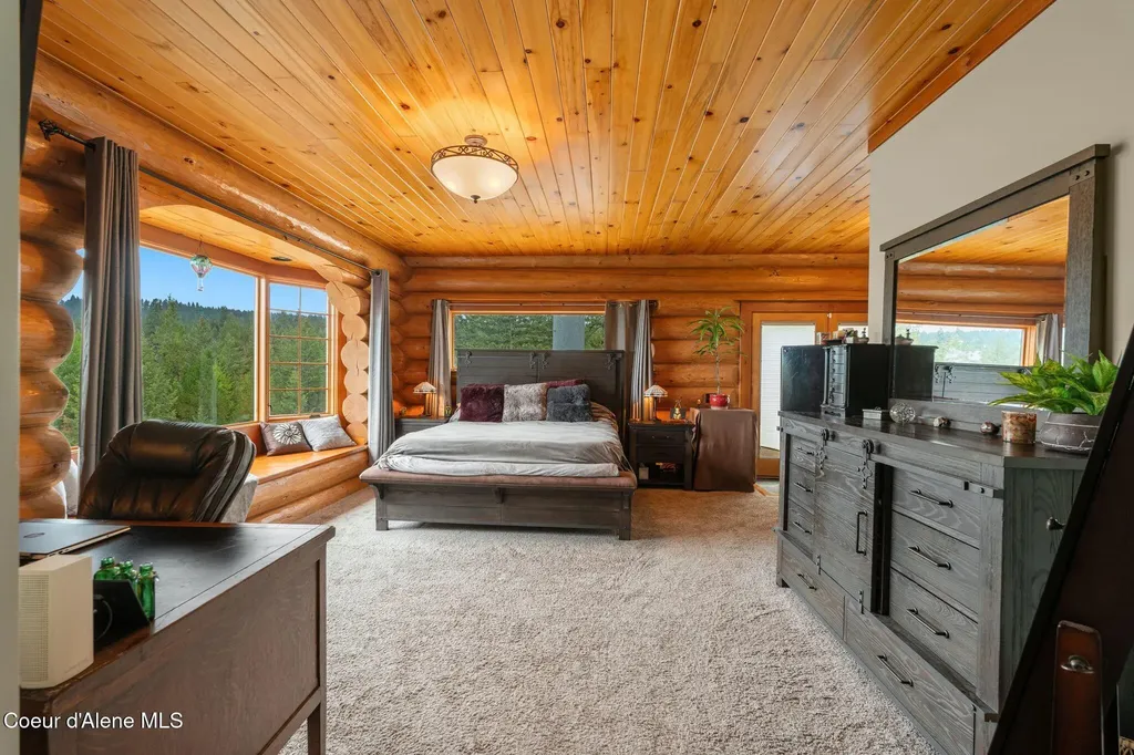 1758 Giles Connection Road Bonners Ferry ID 83805