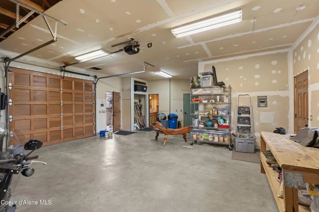 1758 Giles Connection Road Bonners Ferry ID 83805