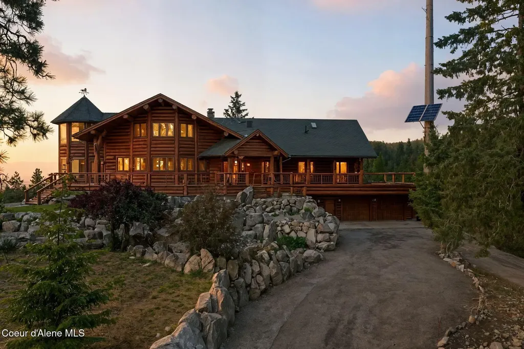1758 Giles Connection Road Bonners Ferry ID 83805