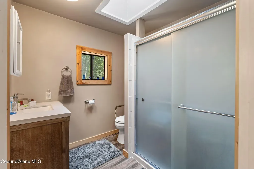 1758 Giles Connection Road Bonners Ferry ID 83805