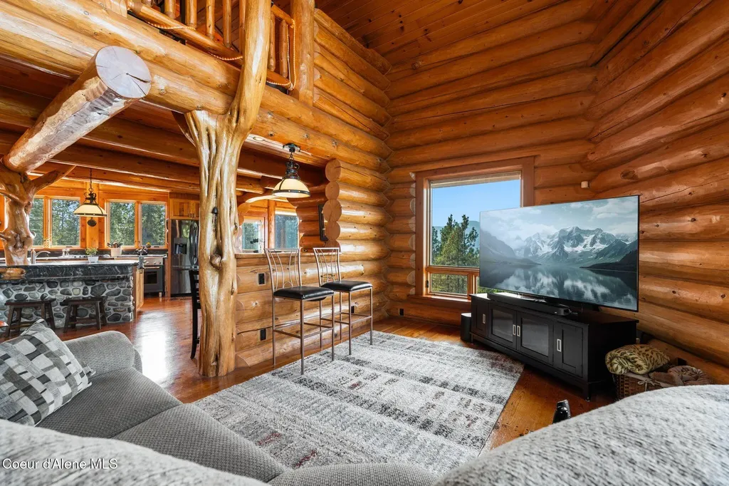 1758 Giles Connection Road Bonners Ferry ID 83805