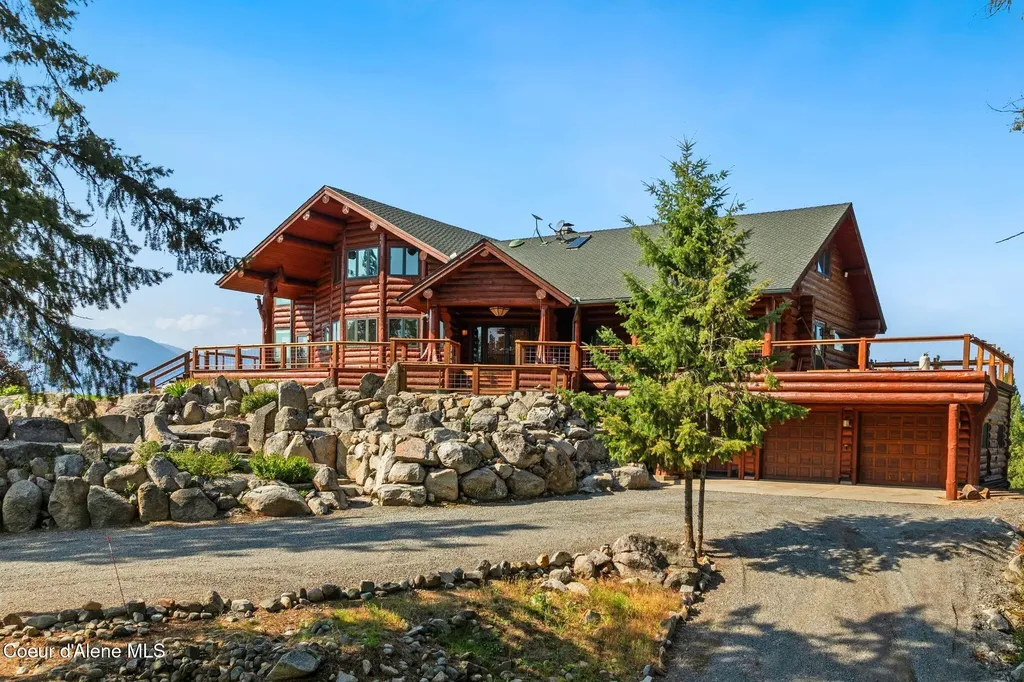 1758 Giles Connection Road Bonners Ferry ID 83805