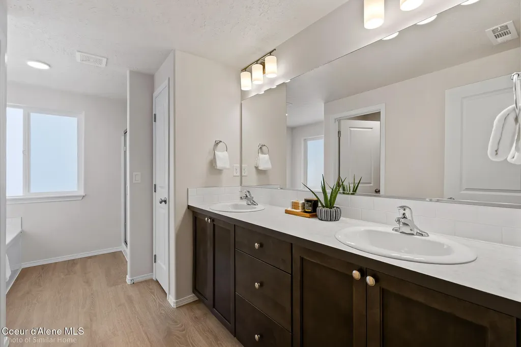 13508 N Grand Targhee Street Hayden ID 83835