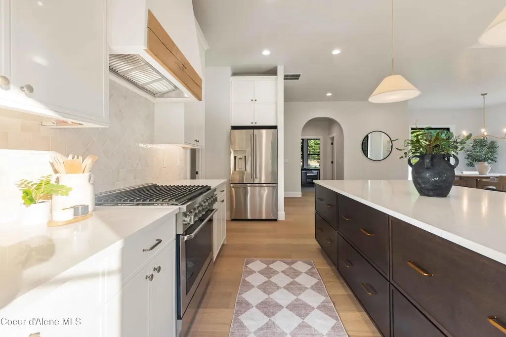 618 Jim Canyon Drive Athol ID 83801
