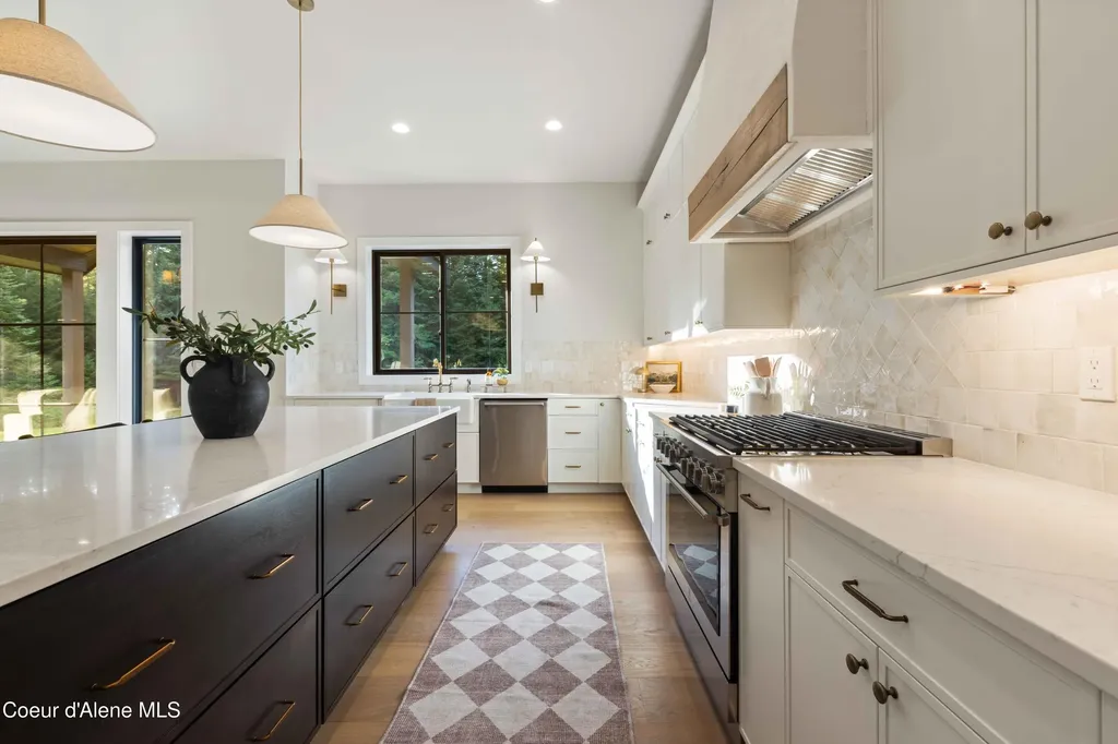 618 Jim Canyon Drive Athol ID 83801