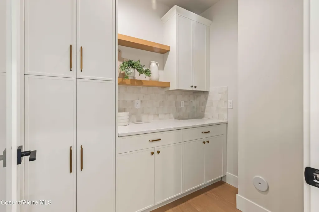 618 Jim Canyon Drive Athol ID 83801