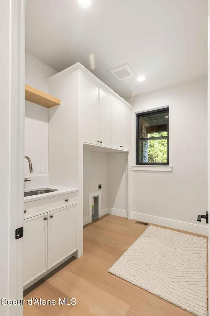618 Jim Canyon Drive Athol ID 83801