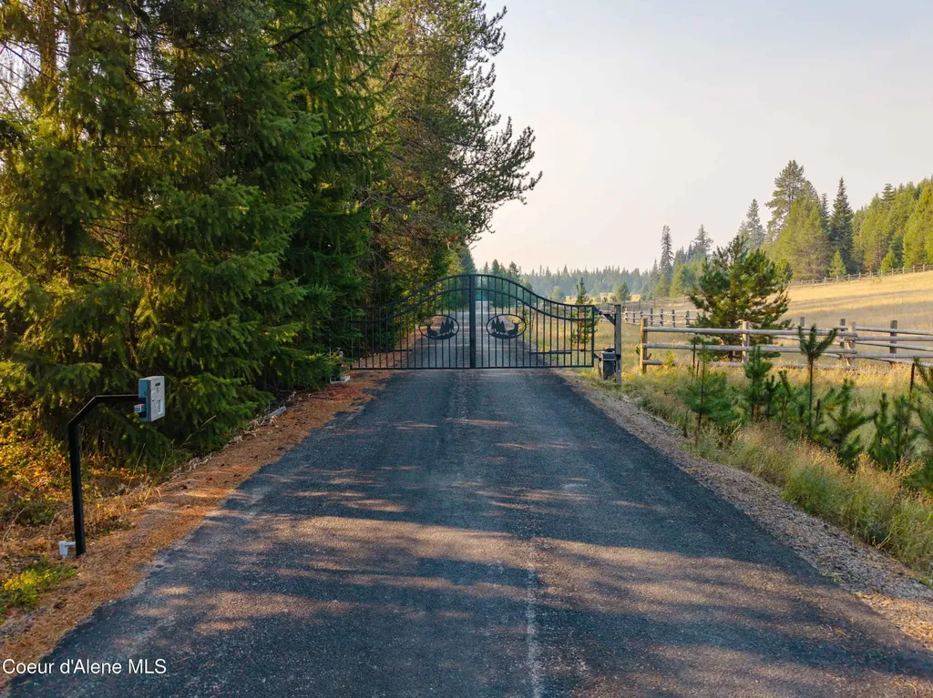 618 Jim Canyon Drive Athol ID 83801