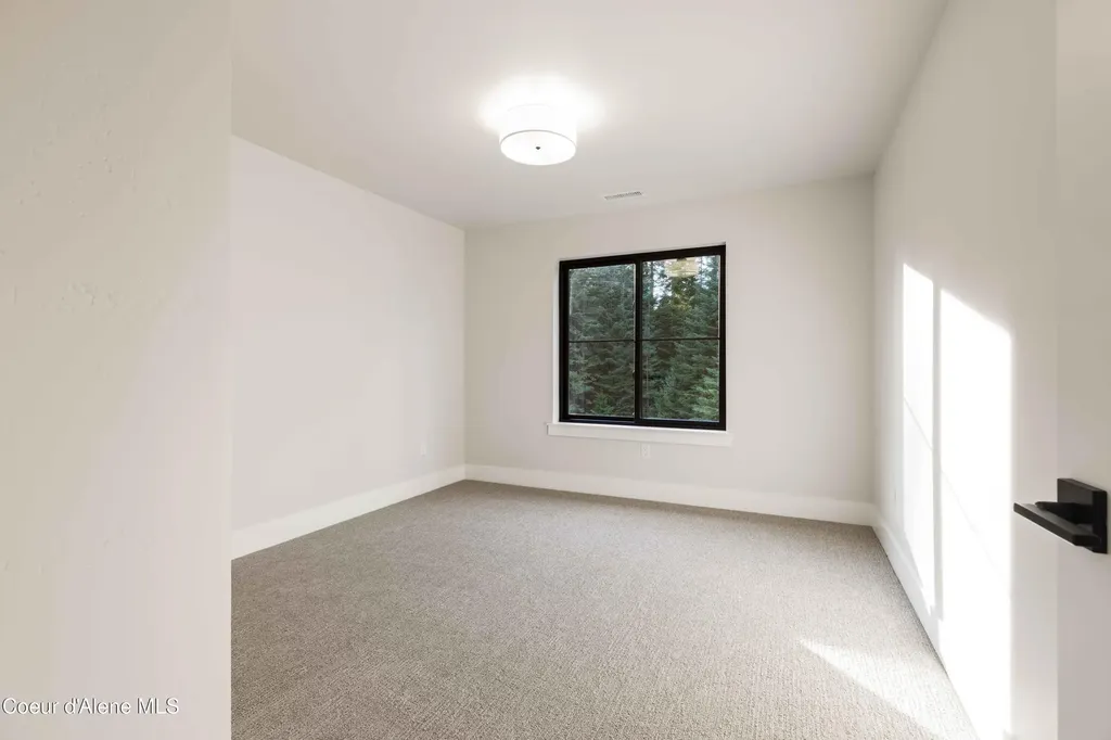 618 Jim Canyon Drive Athol ID 83801