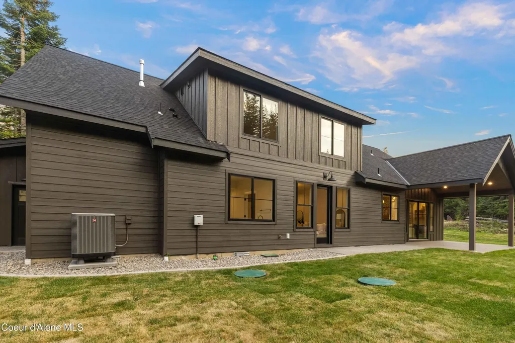 618 Jim Canyon Drive Athol ID 83801