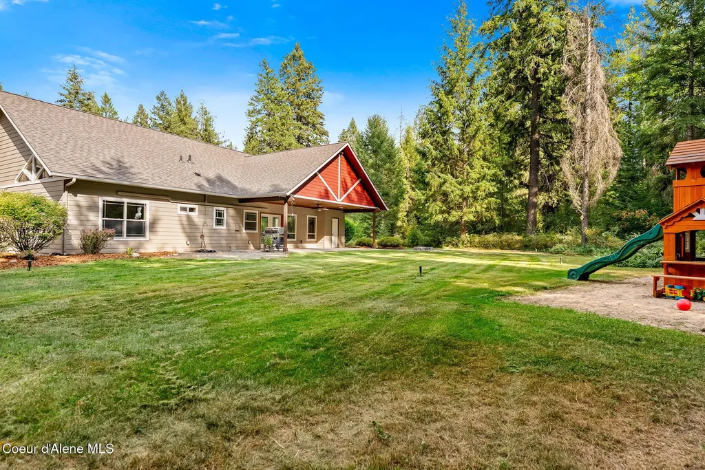 4407 E Turk Lane Athol ID 83801