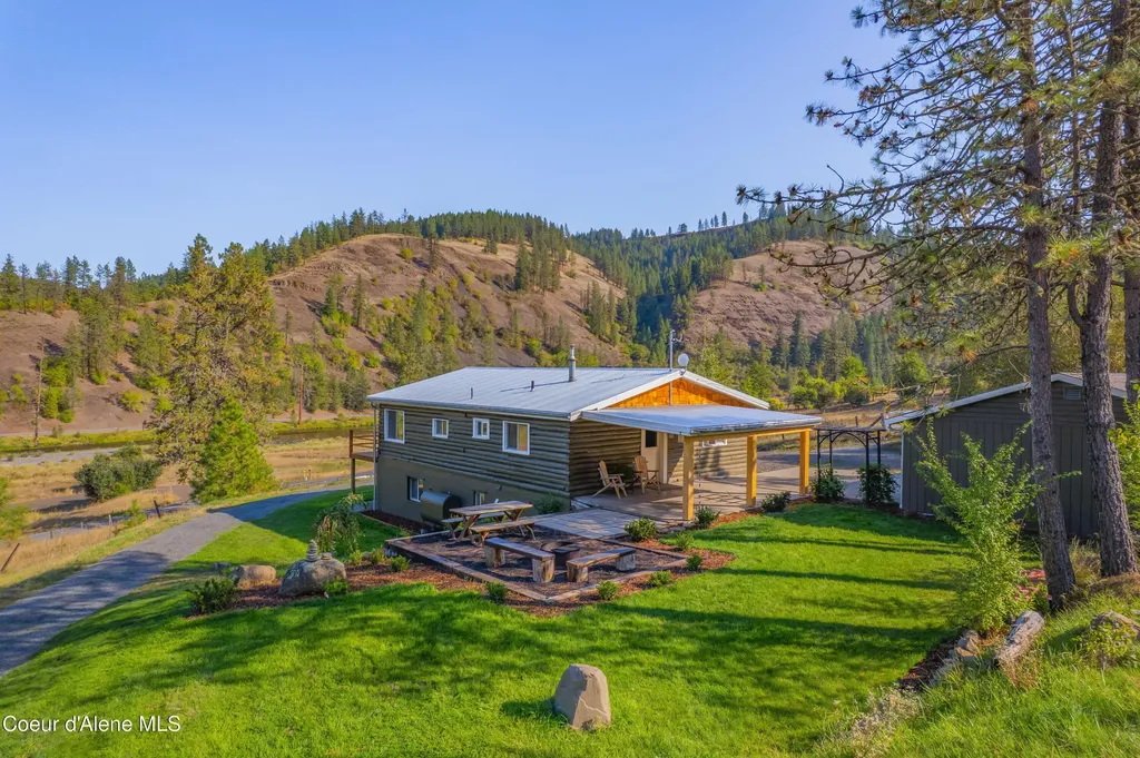 2157 Lukes Gulch Road Stites ID 83552