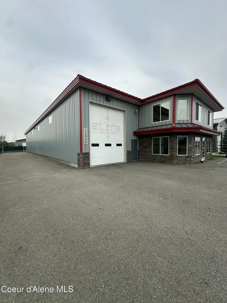 11945 N Warren Street Hayden ID 83835
